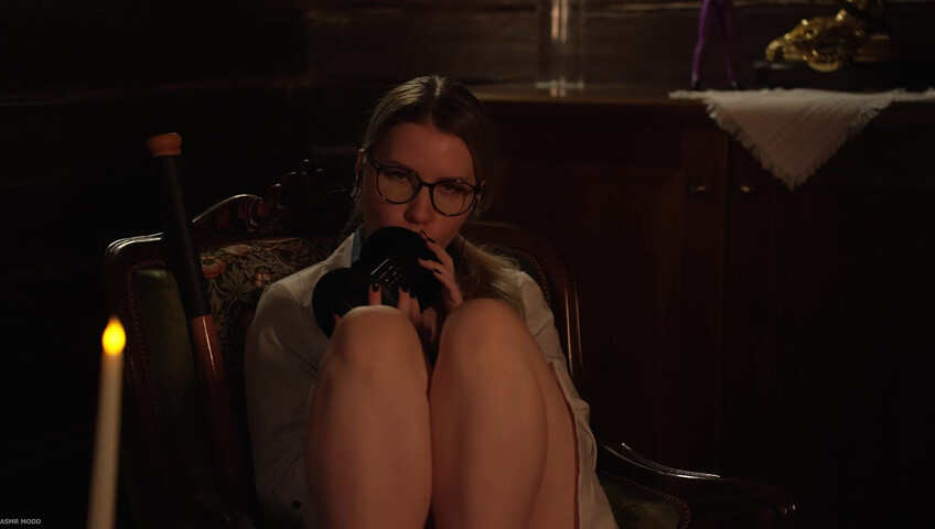 MOOD ASMR - 19 October 2025 - ASMR Dr. Harleen Quinzel | Breath, Kisses, Echo