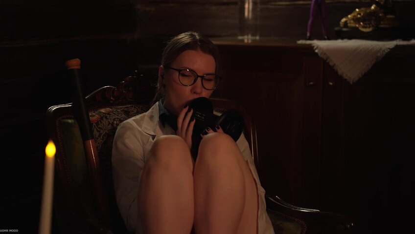 MOOD ASMR - 19 October 2025 - ASMR Dr. Harleen Quinzel | Breath, Kisses, Echo