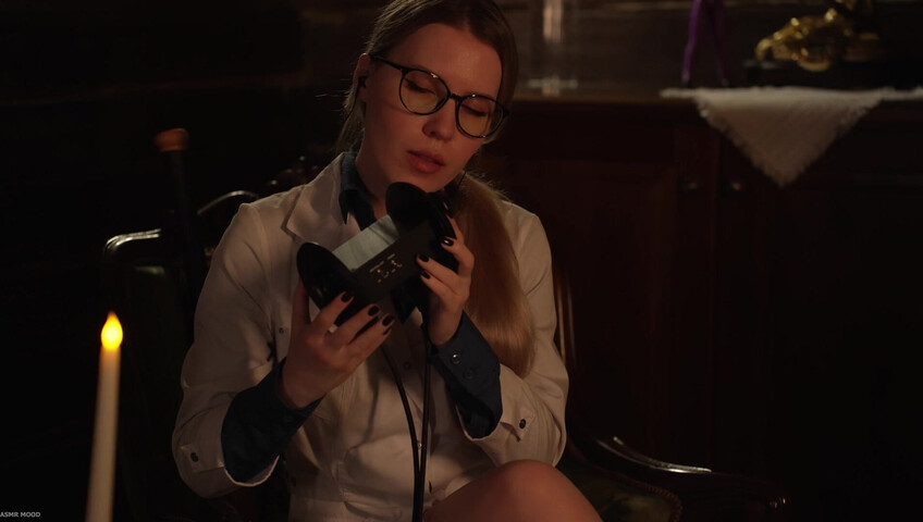 MOOD ASMR - 19 October 2025 - ASMR Dr. Harleen Quinzel | Breath, Kisses, Echo