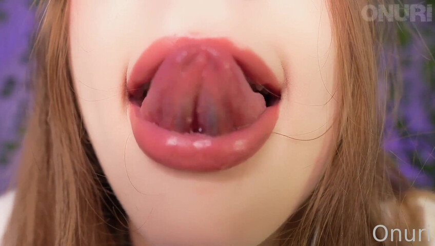 Onuri ASMR - Mouth Sounds & Wet Ear Licking and Eye Contact
