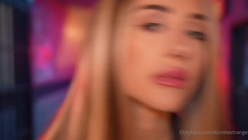 LizzieLestrange - ASMR Police Roleplay- Badge Taps & Triggering Whispers