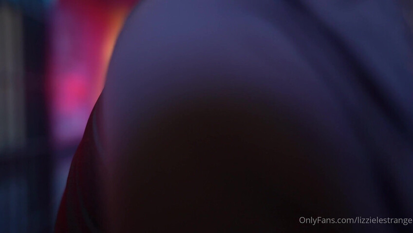 LizzieLestrange - ASMR Police Roleplay- Badge Taps & Triggering Whispers