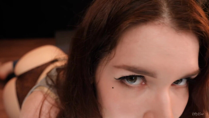 KittyKlaw ASMR - Wet Mouth Sounds & Toned Legs in Yoga Pants