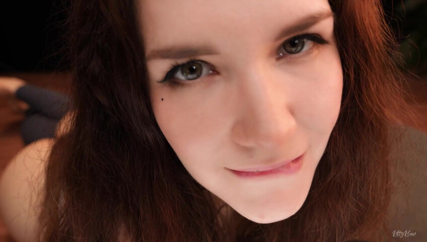 KittyKlaw ASMR - Wet Mouth Sounds & Toned Legs in Yoga Pants