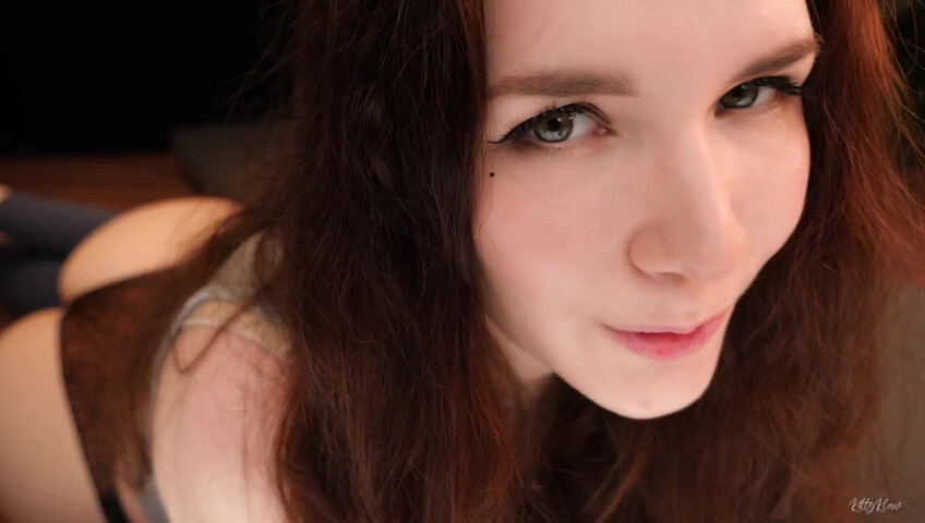 KittyKlaw ASMR - Wet Mouth Sounds & Toned Legs in Yoga Pants