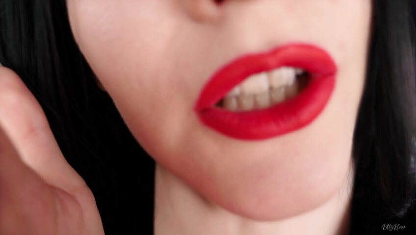 KittyKlaw ASMR - 9 Sep 2025 -  ASMR RolePlay Morticia