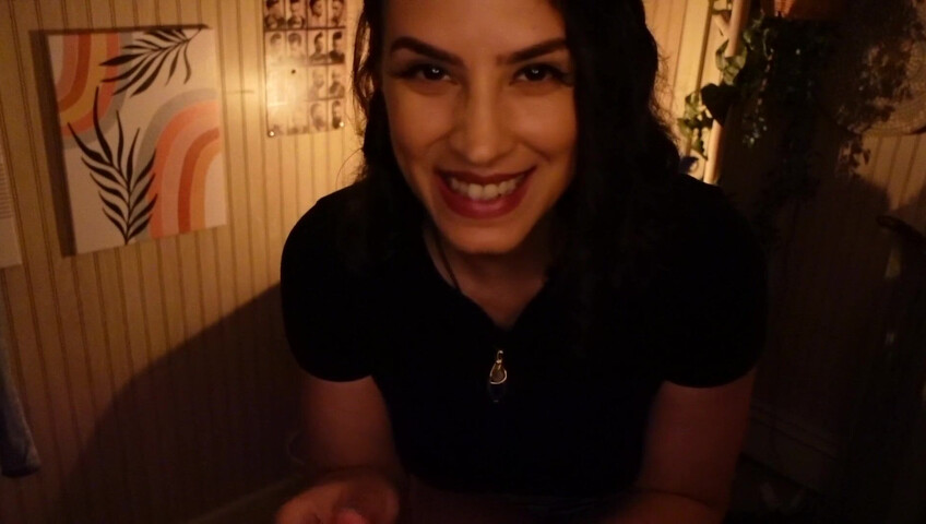 Irma La Dulce - Thunderstorm Blackout- MILF Barber LOVESTORY