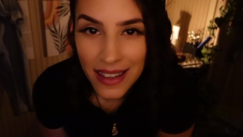 Irma La Dulce - Thunderstorm Blackout- MILF Barber LOVESTORY