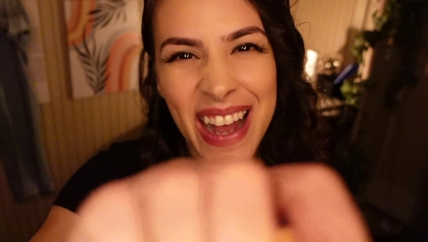 Irma La Dulce - Thunderstorm Blackout- MILF Barber LOVESTORY