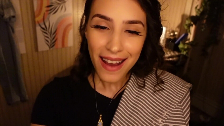 Irma La Dulce - Thunderstorm Blackout- MILF Barber LOVESTORY