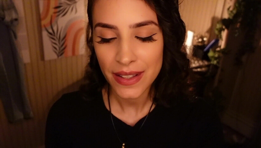 Irma La Dulce - Thunderstorm Blackout- MILF Barber LOVESTORY