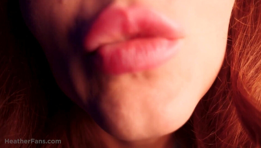 HeatheredEffect - Patreon Aug Exclusive | Kiss ASMR