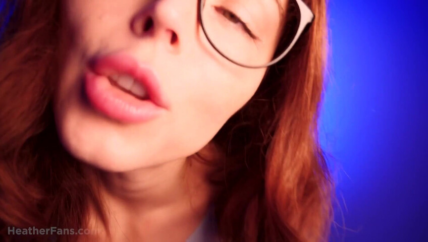 HeatheredEffect - Patreon Aug Exclusive | Kiss ASMR