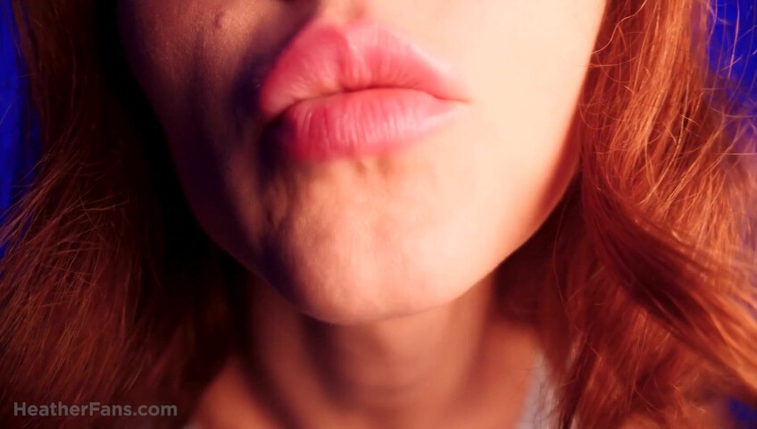 HeatheredEffect - Patreon Aug Exclusive | Kiss ASMR