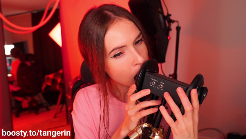 Tangerin ASMR - 15 Aug 2025 - Ear Licking & Cupping & Kisses & Eye Contact