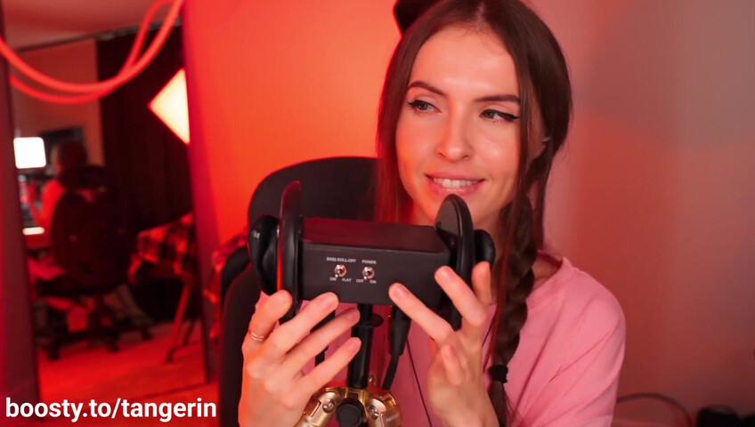 Tangerin ASMR - 15 Aug 2025 - Ear Licking & Cupping & Kisses & Eye Contact