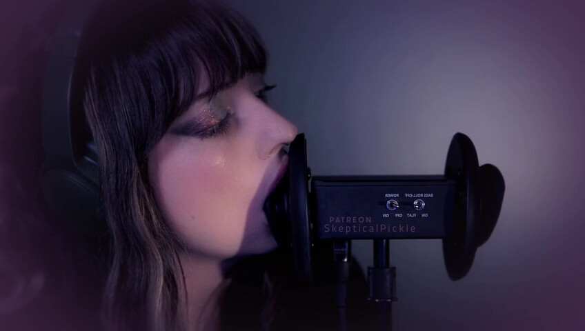 SkepticalPickle ASMR - 22 Aug 2025 - Eyes Closed Ear Licking