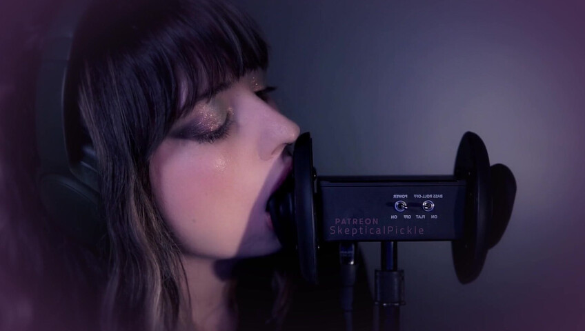 SkepticalPickle ASMR - 22 Aug 2025 - Eyes Closed Ear Licking