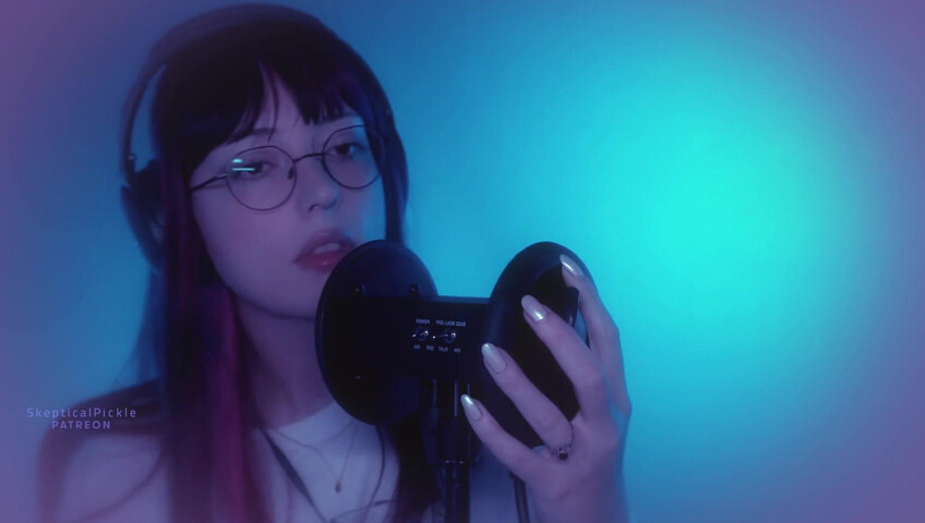 SkepticalPickle ASMR - 25 November 2025 - Aggressive Ear Slurping (Golden Tier)