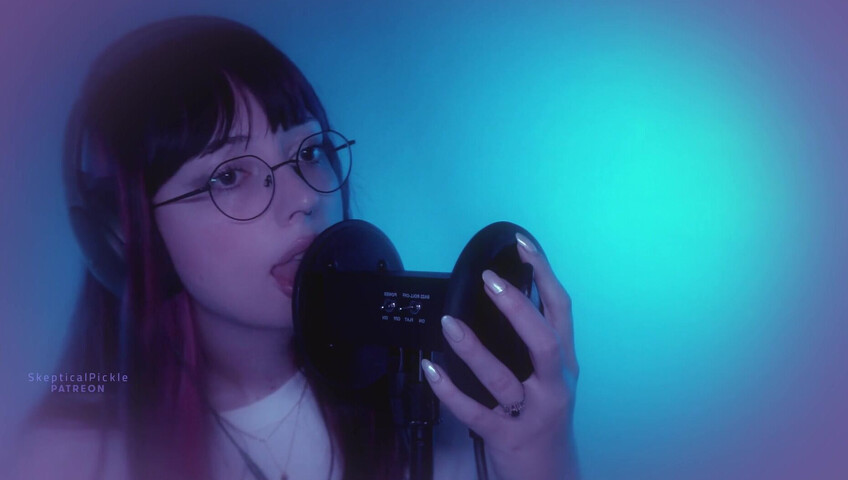 SkepticalPickle ASMR - 25 November 2025 - Aggressive Ear Slurping (Golden Tier)