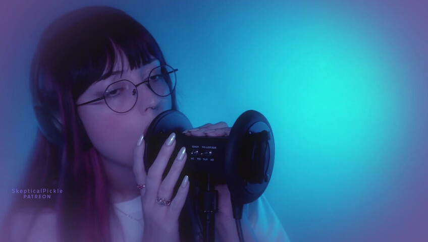 SkepticalPickle ASMR - 25 November 2025 - Aggressive Ear Slurping (Golden Tier)