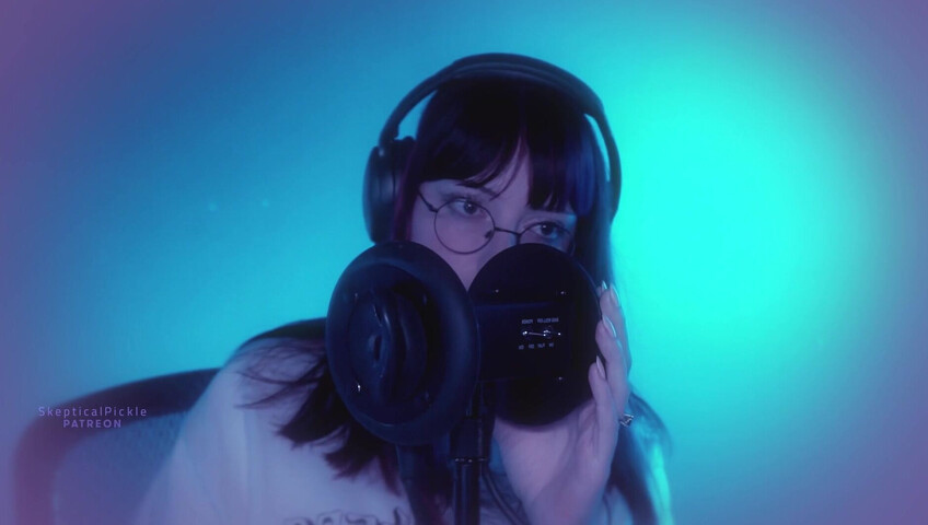 SkepticalPickle ASMR - 25 November 2025 - Aggressive Ear Slurping (Golden Tier)