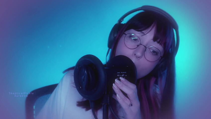 SkepticalPickle ASMR - 25 November 2025 - Aggressive Ear Slurping (Golden Tier)