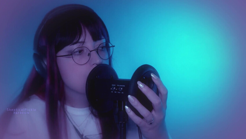 SkepticalPickle ASMR - 25 November 2025 - Aggressive Ear Slurping (Golden Tier)