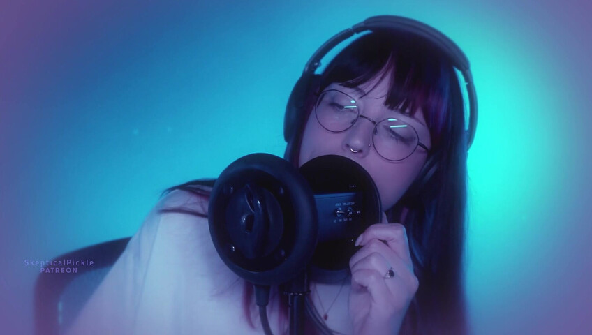 SkepticalPickle ASMR - 25 November 2025 - Aggressive Ear Slurping (Golden Tier)