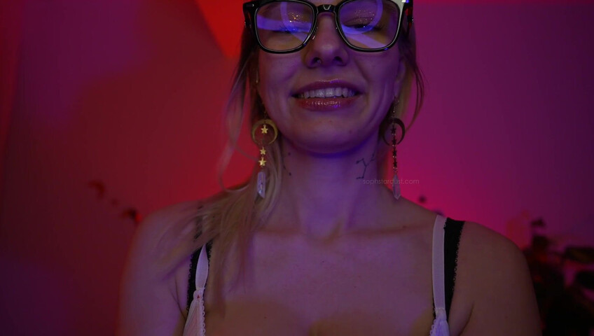 Soph Stardust ASMR - Breast Scratching & German Whispers for Your Pleasure