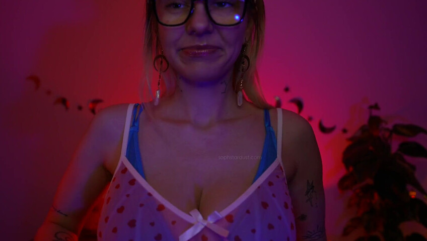 Soph Stardust ASMR - Breast Scratching & German Whispers for Your Pleasure