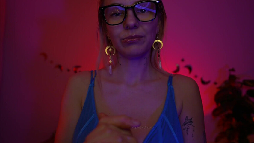 Soph Stardust ASMR - Breast Scratching & German Whispers for Your Pleasure
