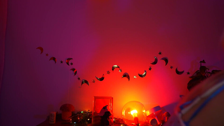 Soph Stardust ASMR - Breast Scratching & German Whispers for Your Pleasure