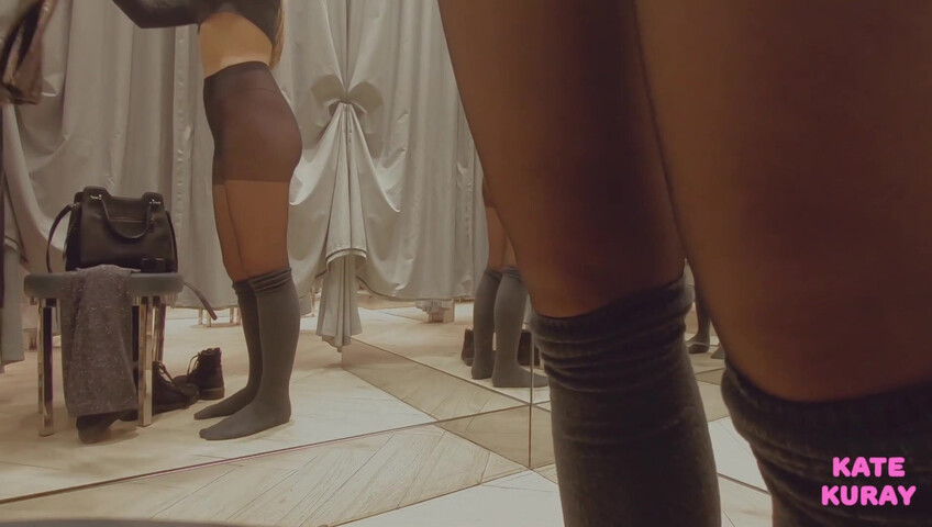 Kate Kuray - Anal Masturbation In The Locker Room