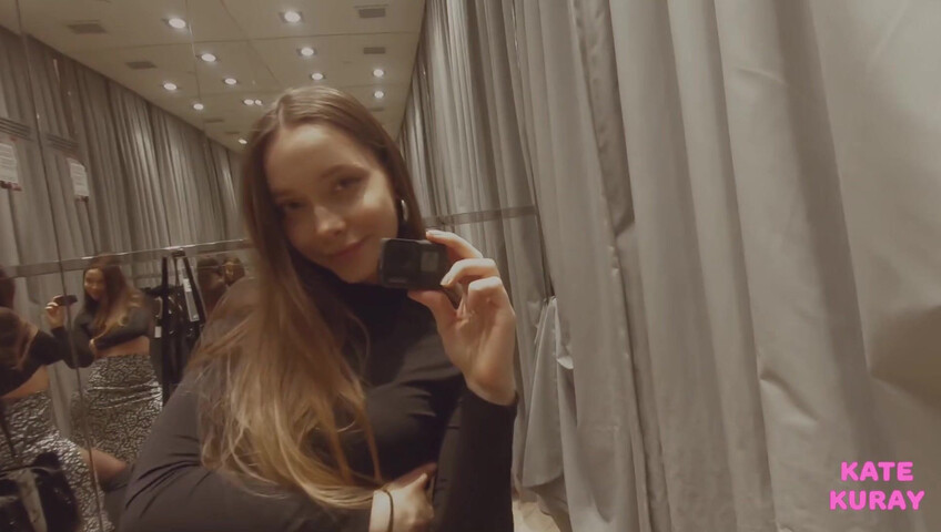 Kate Kuray - Anal Masturbation In The Locker Room