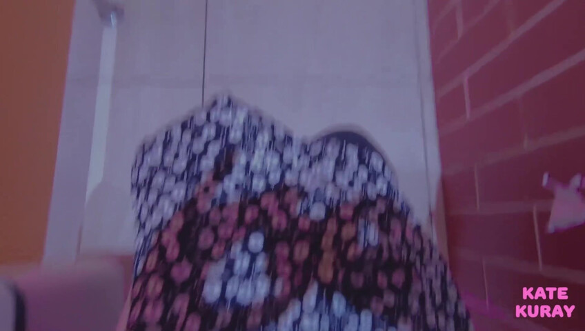 Kate Kuray - Anal Masturbation In The Locker Room