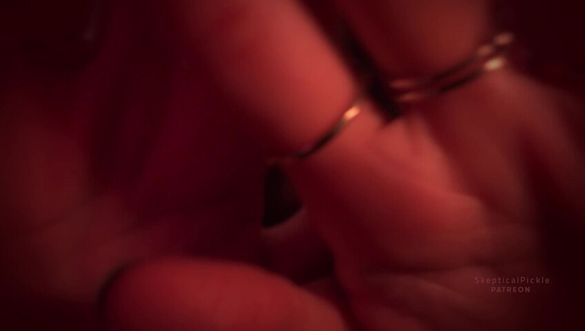 SkepticalPickle ASMR - 31 December 2025 - New Year, New Lens (Golden Tier)