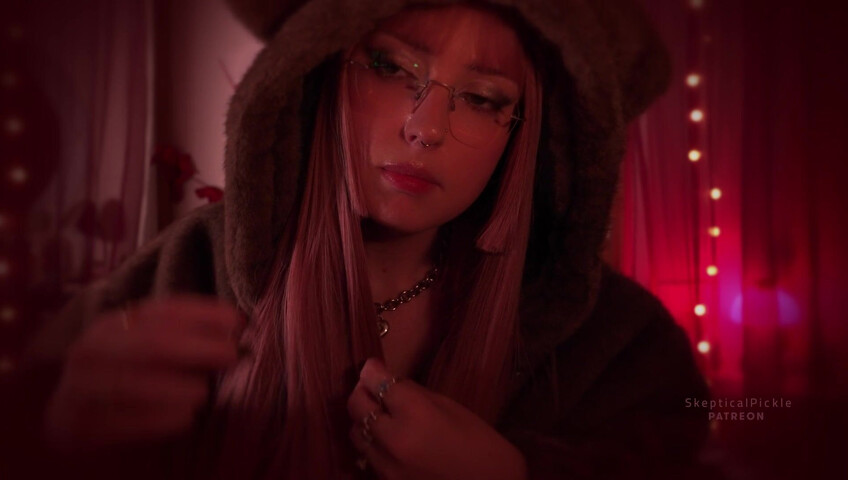 SkepticalPickle ASMR - 31 December 2025 - New Year, New Lens (Golden Tier)