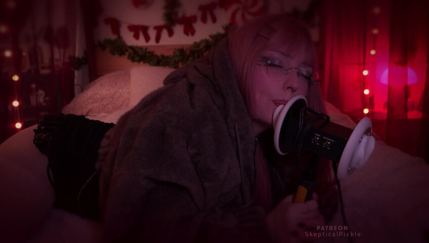 SkepticalPickle ASMR - 31 December 2025 - Ear Licking in Bed | Heart Beat & Breathing + More (Platinum)