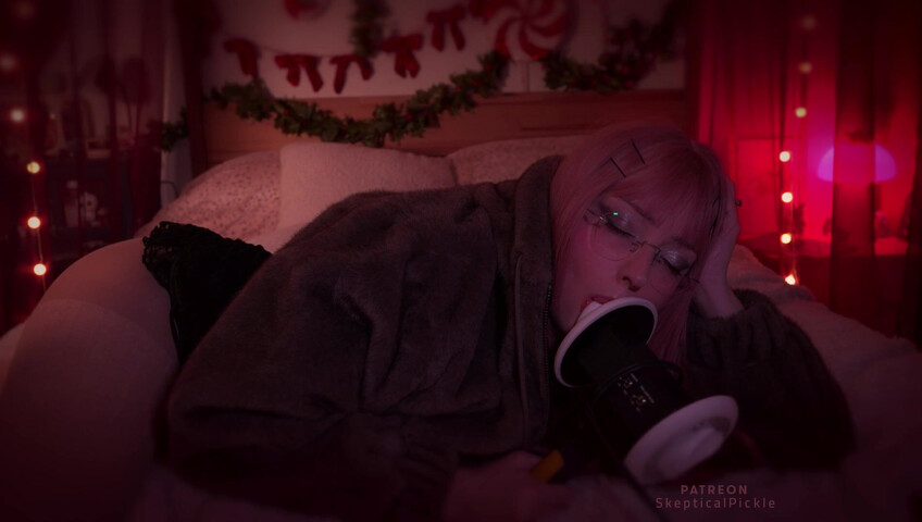 SkepticalPickle ASMR - 31 December 2025 - Ear Licking in Bed | Heart Beat & Breathing + More (Platinum)