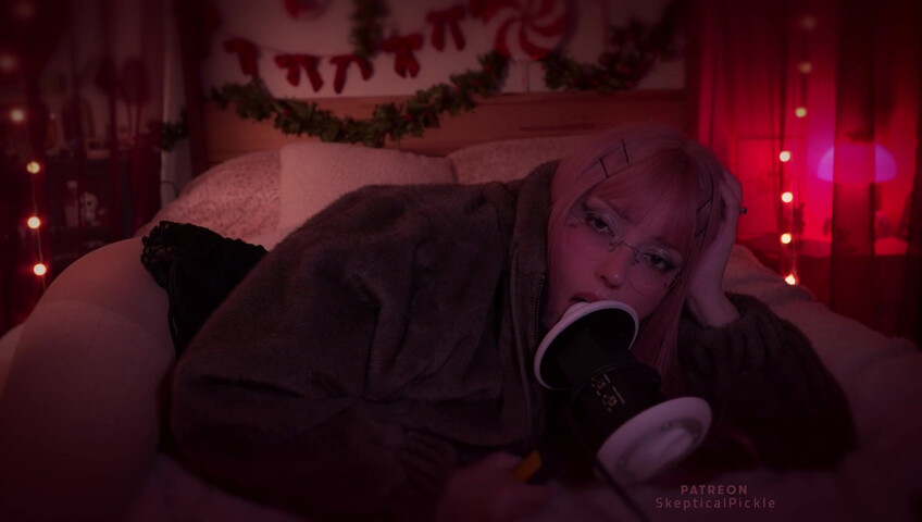SkepticalPickle ASMR - 31 December 2025 - Ear Licking in Bed | Heart Beat & Breathing + More (Platinum)