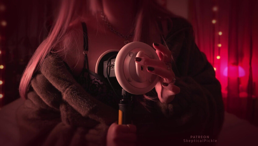 SkepticalPickle ASMR - 31 December 2025 - Ear Licking in Bed | Heart Beat & Breathing + More (Platinum)