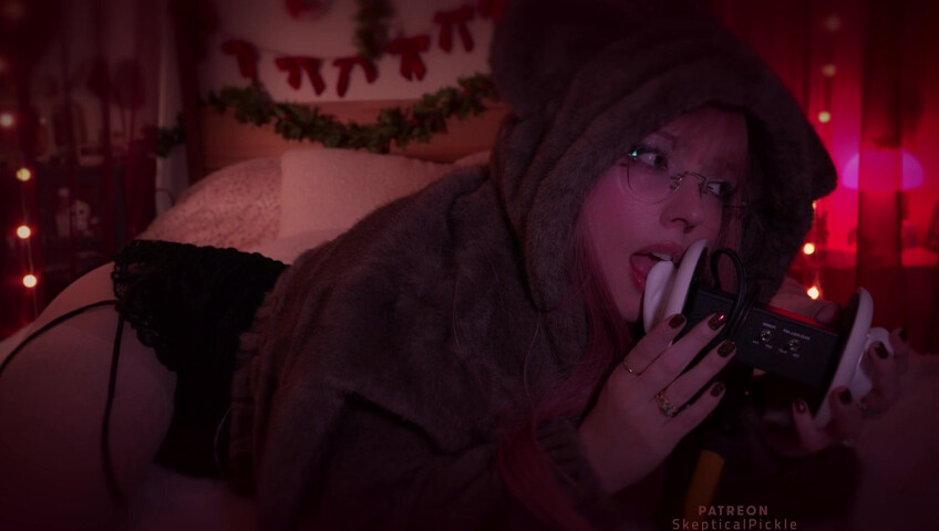SkepticalPickle ASMR - 31 December 2025 - Ear Licking in Bed | Heart Beat & Breathing + More (Platinum)