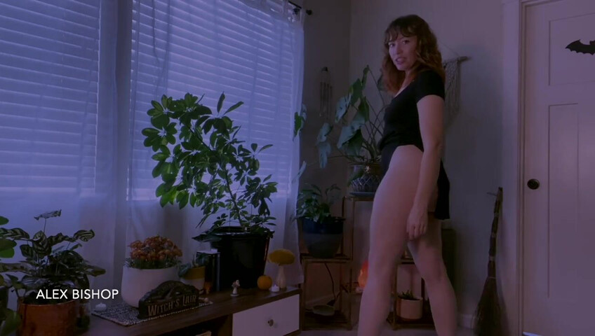 Alex Bishop – Halloween Cumpilation