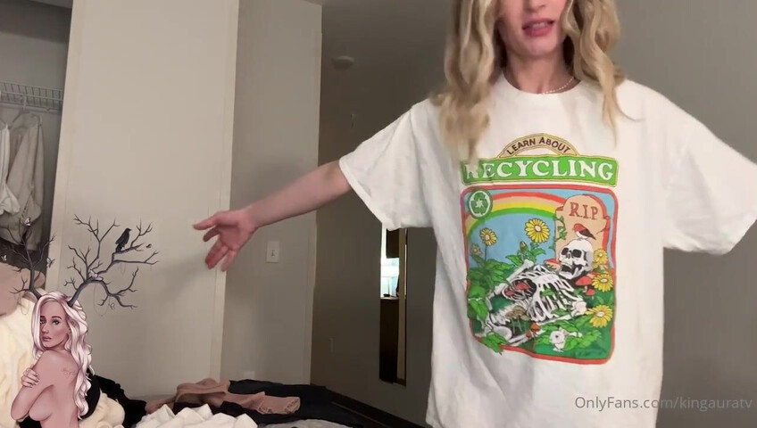 AuroraXoxo – Swimsuit Try-On Turns Into Titty Fuck