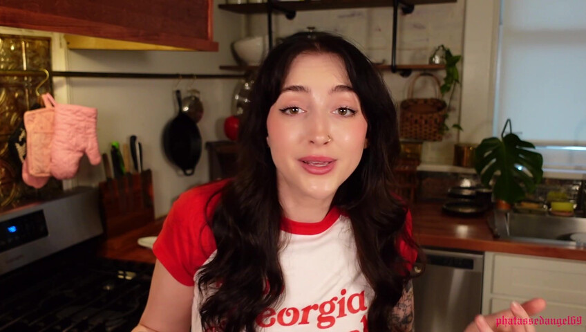 Phatassedangel69 - Feline Perrsuasion