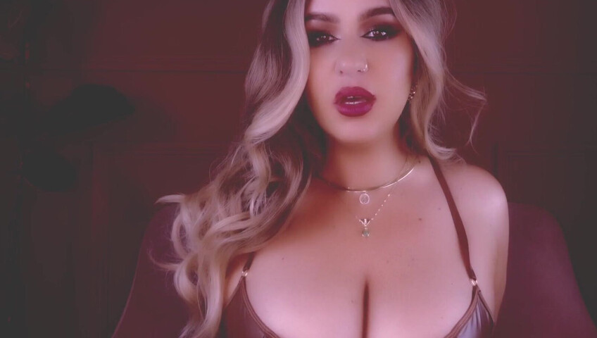 Madam Violet - Blonde Destruction