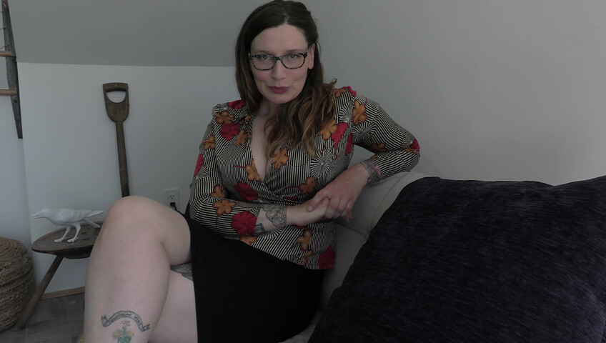 Bettie Bondage - Hot for Teacher's Hungry Pussy