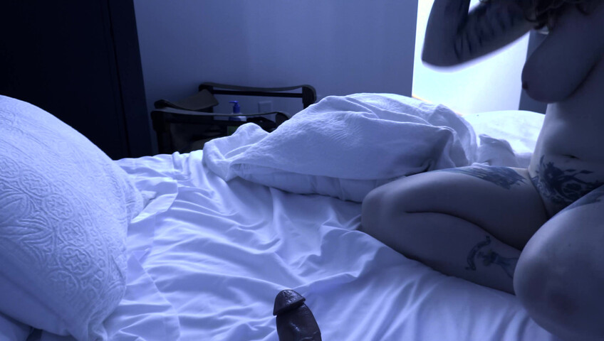 Bettie Bondage - Hot for Teacher's Hungry Pussy