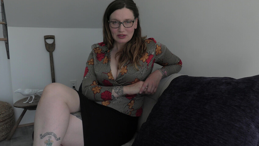 Bettie Bondage - Hot for Teacher's Hungry Pussy